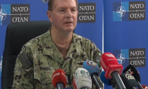 Gjenerali amerikan: Qëndrimi i NATO-s është që të mos hapet Ura e Ibrit këtë kohë, mund të rrezikojë sigurinë