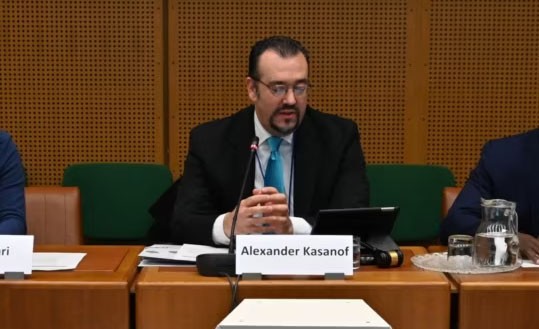 Kasanof: Marrëveshja Bruksel-Ohër të zbatohet, Kosova ta çojë Draftin e Asociacionit në Kushtetuese