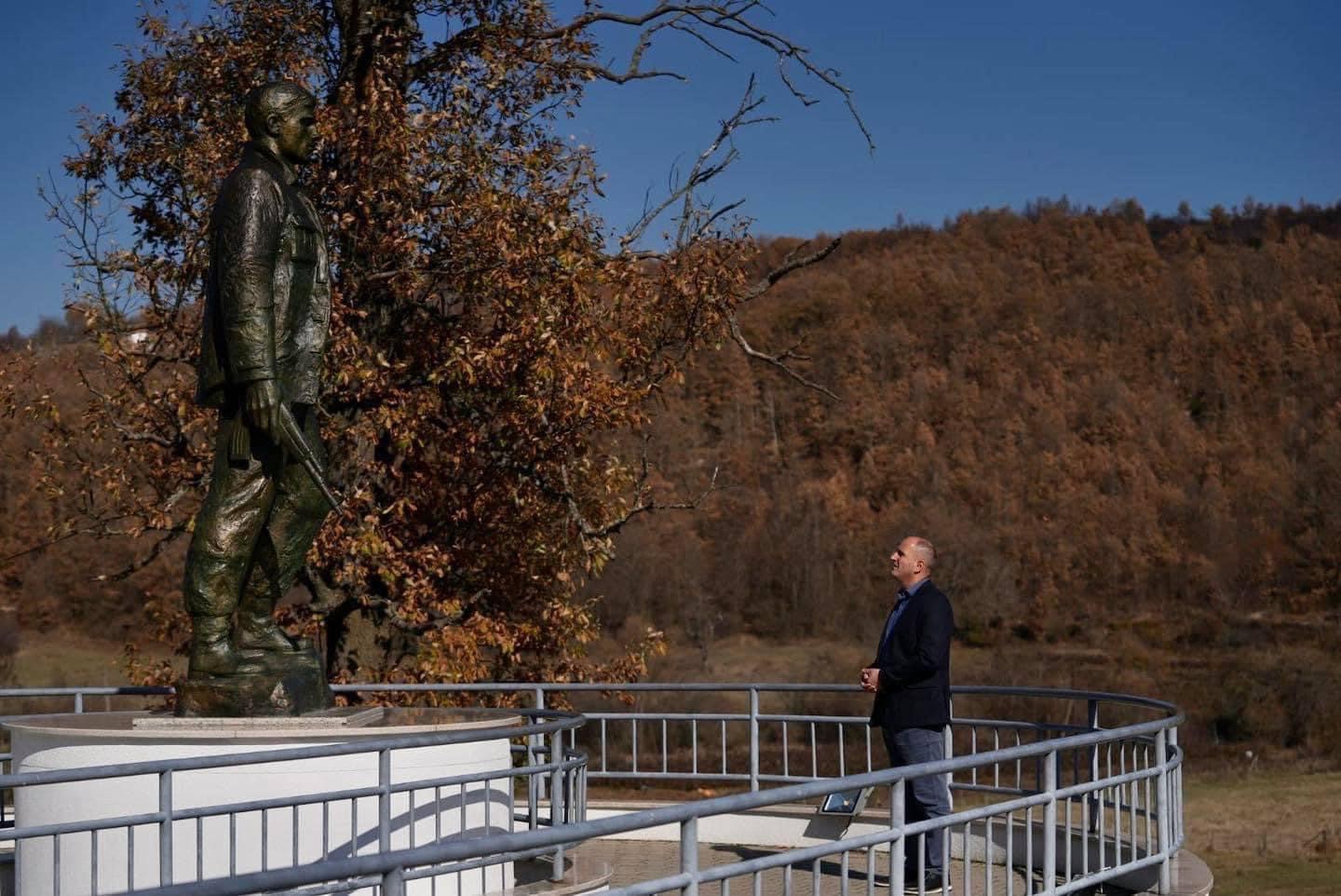Ekrem Hyseni: “Nëntori – muaji i kujtesës dhe nderimit për Heronjtë e Lirisë”