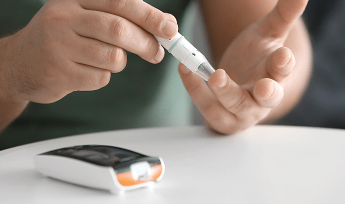 Ministria e Shëndetësisë organizon tryezë diskutimi me rastin e Ditës Botërore të Diabetit