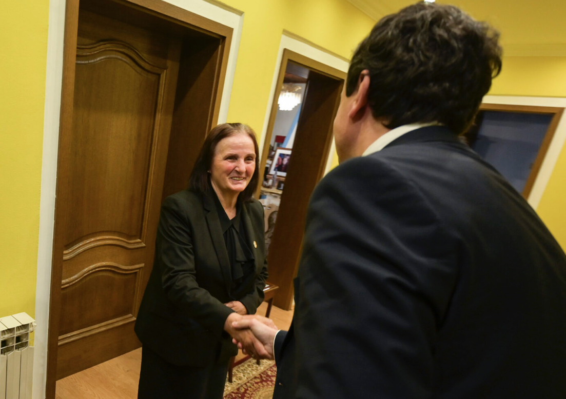 Kurti dhe Çeku vizituan Rezidencën e Ibrahim Rugovës: Ndërhyrjet restauruese janë drejt përfundimit