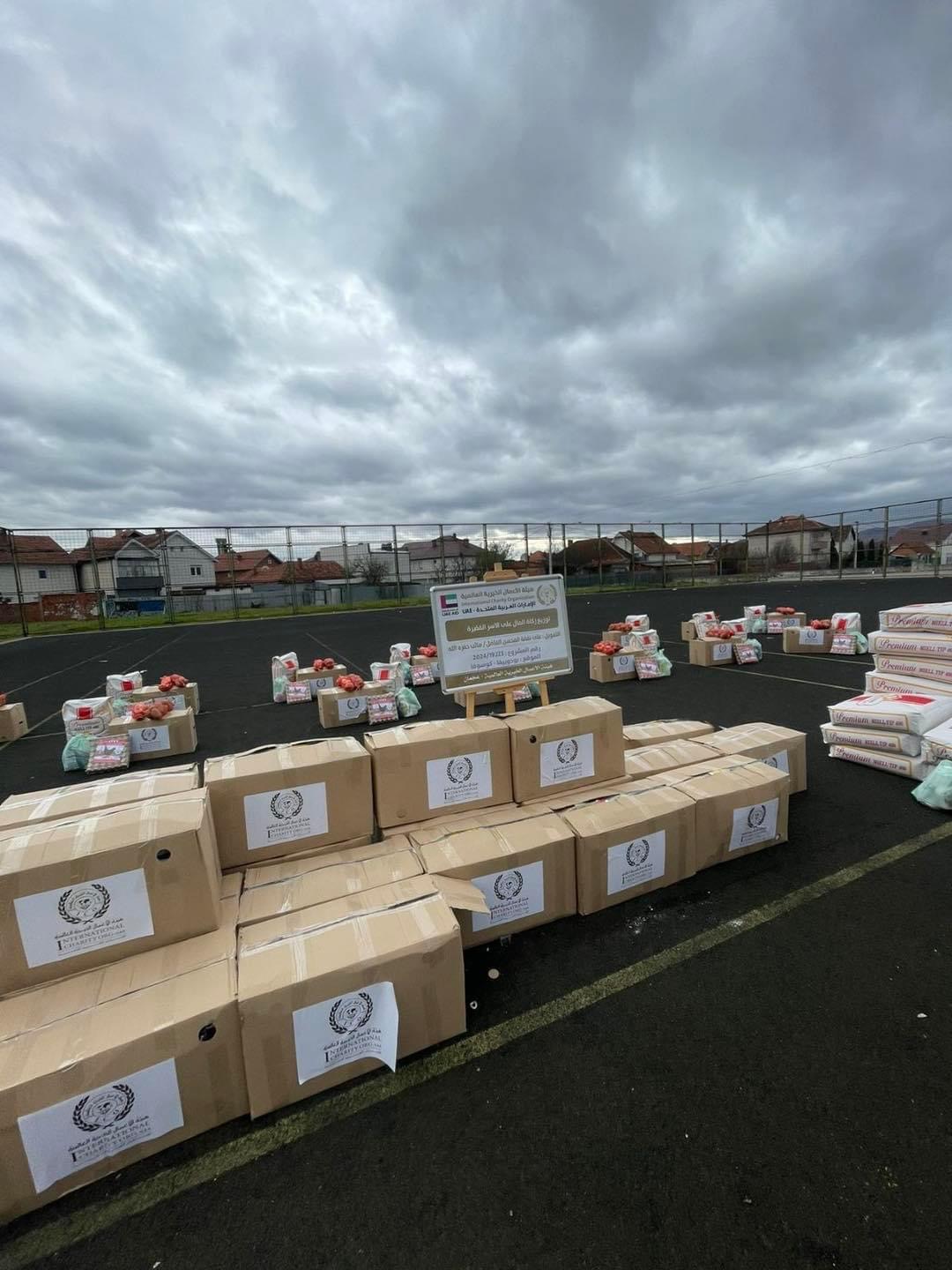 Podujevë: Ndihmohen me pako ushqimore dhe higjienike 100 familje në nevojë