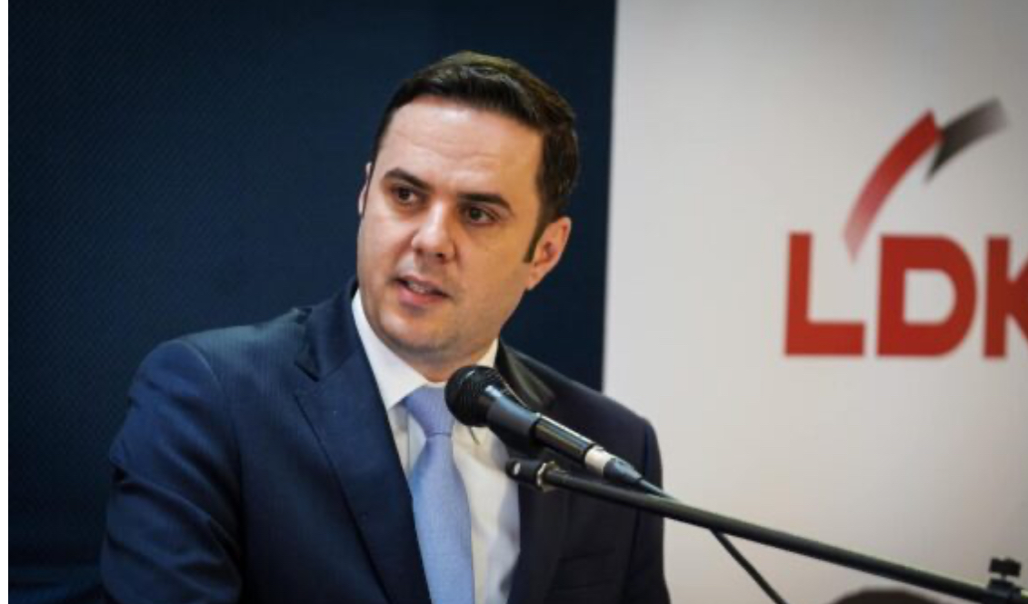 Abdixhiku ironizon me Qeverinë për rritjen e çmimeve: Mos ia bo vetes rrafsh! Bëhu ndryshimi!