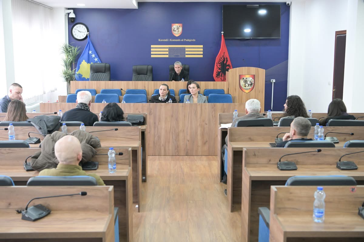 Mbahet mbledhja e Komitetit për Politikë dhe Financa