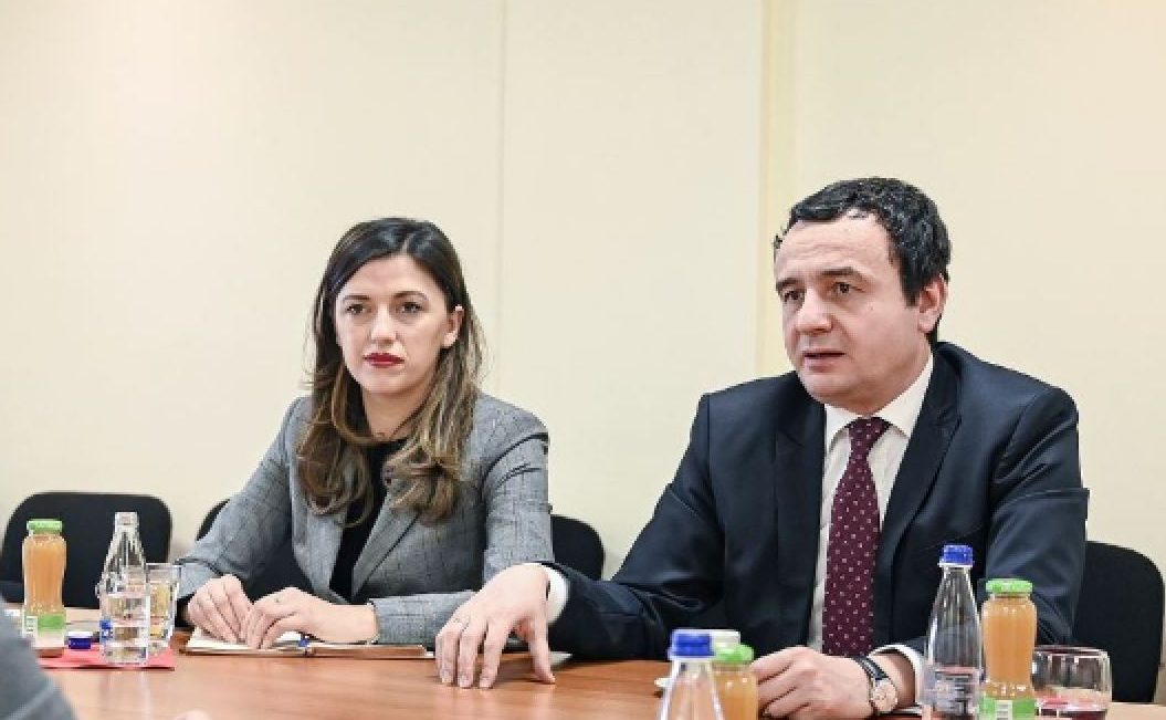 Haxhiu i reagon PDK-së pas dërgimit të 16 projektligjeve në Gjykatën Kushtetuese