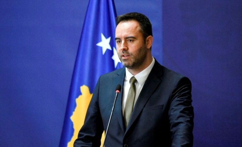 “E vendosën Kosovën në situatë të disfavorshme”, Konjufca akuza në drejtim të administratave Biden dhe Obama