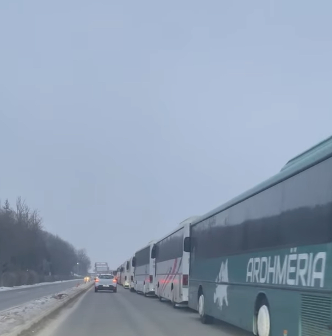 Sot protestohet në Lluzhan, shkak problemet me transportin publik