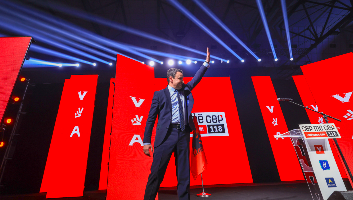 “Lodhja dokrratike e Kosovës”, PZAP dënon Lëvizjen Vetëvendosje pas fyerjes së Kurtit ndaj LDK-së