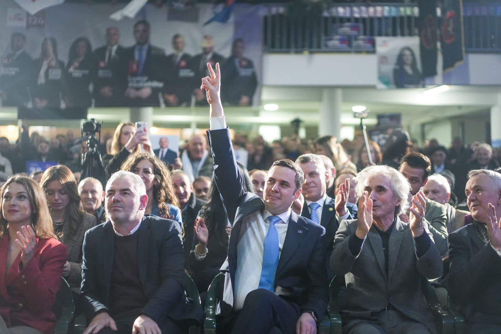 Abdixhiku: Gjithë atyre që fryma e panikut u ka humbur kontrollin, ju them se Llapi është LDK