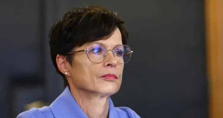 Komisionerja e BE-së për zgjerim thotë se menjëherë pas zgjedhjeve në Kosovë do të ketë lëvizje për dialogun