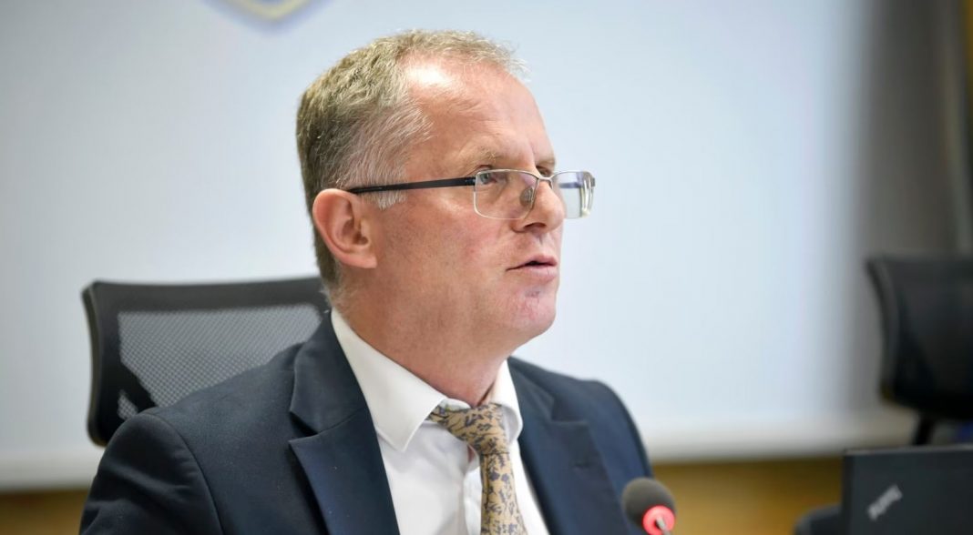 Bislimi thotë se faqja e KQZ-së u sulmua, e cilëson si kërcënim të sigurisë evropiane