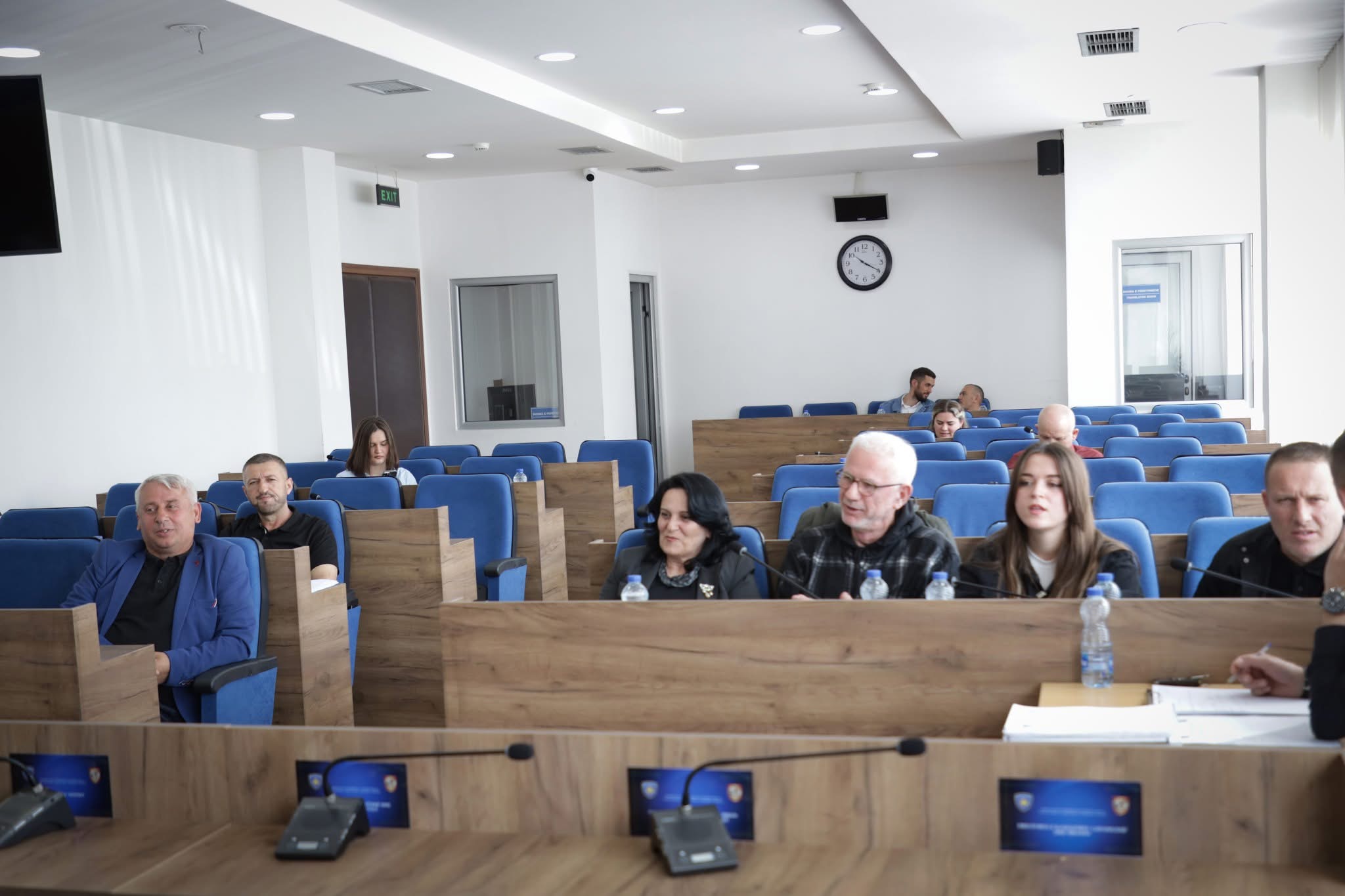 Mbahet mbledhja e Komitetit për Politikë dhe Financa në Podujevë