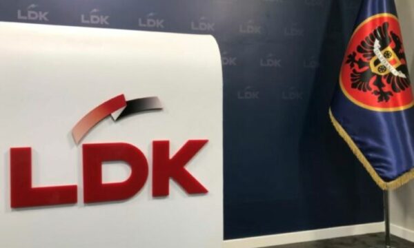 Deputeti i LDK-së: Jemi të gatshëm edhe për skenarin e zgjedhjeve
