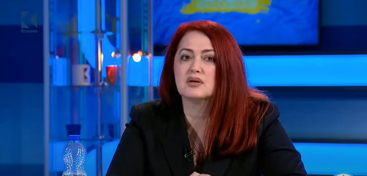 Hoxha tregon arsyet pse PDK-ja nuk e voton Haxhiun për kryetare të Kuvendit