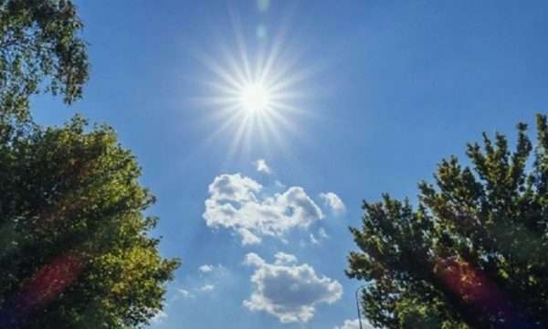 Sot dhe nesër nxehtë, temperaturat shkojnë deri në 28 gradë Celsius