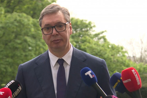 Dështimi i vizitës me Trump, Vuçiq shtrihet në spitalin ushtarak në Beograd