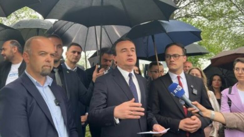 Letra e çuar në LDK me kërkesën për koalicion, Kurti i thotë disa fjalë para mediave