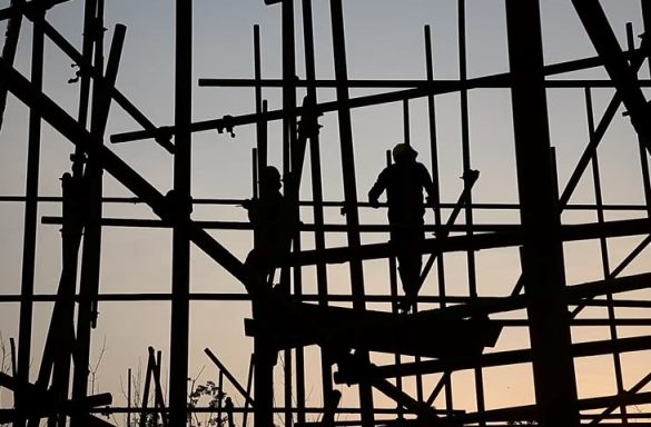 Vdes punëtori 24-vjeçar nga Kosova, bie nga kati i tretë i skeleve në Itali