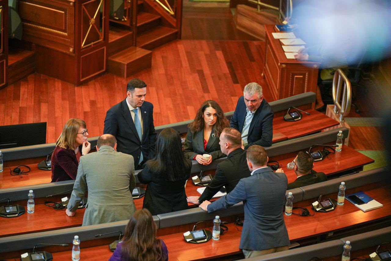 Abdixhiku për qeverinë e tranzicionit: Do të zgjasë deri në zgjedhjen e presidentit të ri, jemi në krizë