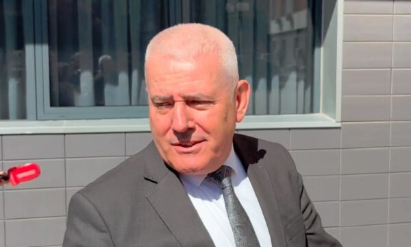 Sveçla: Lëvizja Vetëvendosje kundër Qeverisë Tranzitore