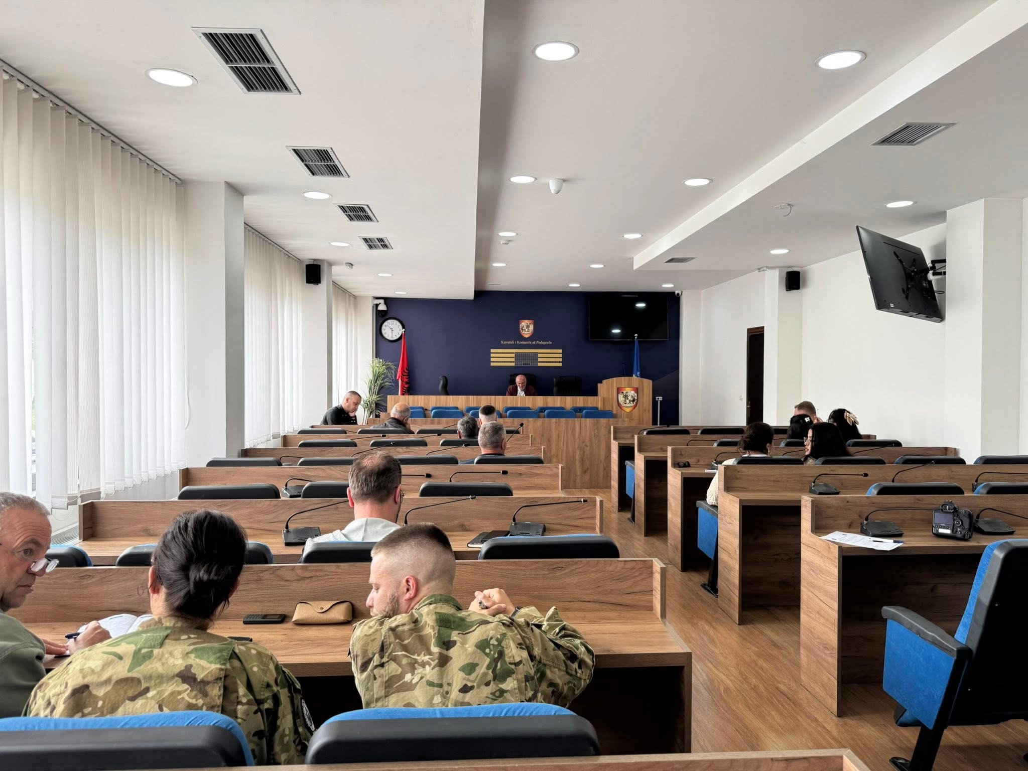 Komiteti për Komunitete mbajti takimin e radhës