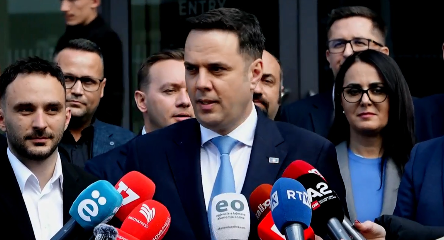 LDK: VV të veprojë në përputhje me aktgjykimin e Kushtetueses, t’i ndërpresë bllokimet