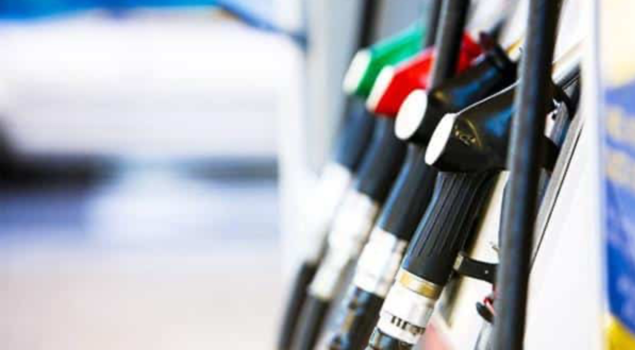 Tensionet mes Izraelit dhe Iranit rrisin çmimet e naftës në Kosovë