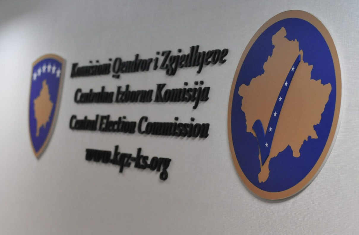 KQZ: Qytetarët mund të ndërrojnë qendrën e votimit nga 28 qershori deri më 29 gusht