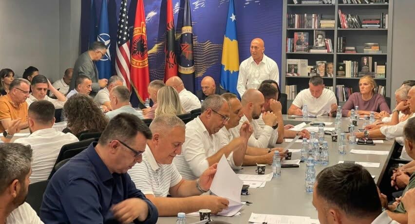 AAK-ja i miraton 11 kandidatura për kryetarë të komunave, në Podujevë ështe…