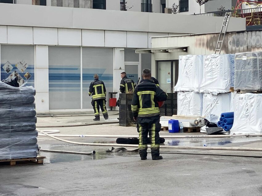 Detaje të reja për zjarrin: Pronari dyshon se rryma mund të jetë shkak, dëmet rreth 250 mijë euro