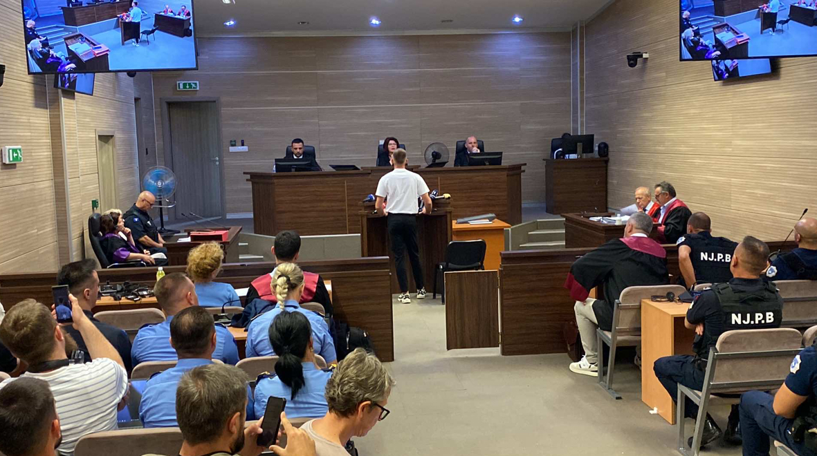 Rrëfimi i Leonardit për motrën e vrarë: Naimi tha kam probleme me zemër, s’di a muj me pa trupin