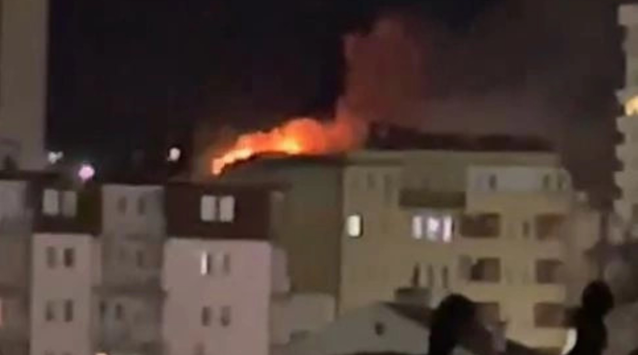 Përfshihet nga zjarri një banesë te Parku i Qytetit