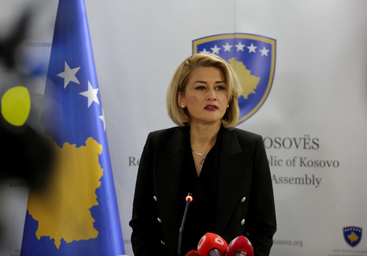 Kusari-Lila: Kushtetuesja s’mund të na i marrë mandatet me automatizëm, duhet të dalë me informacione shtesë për pasojat