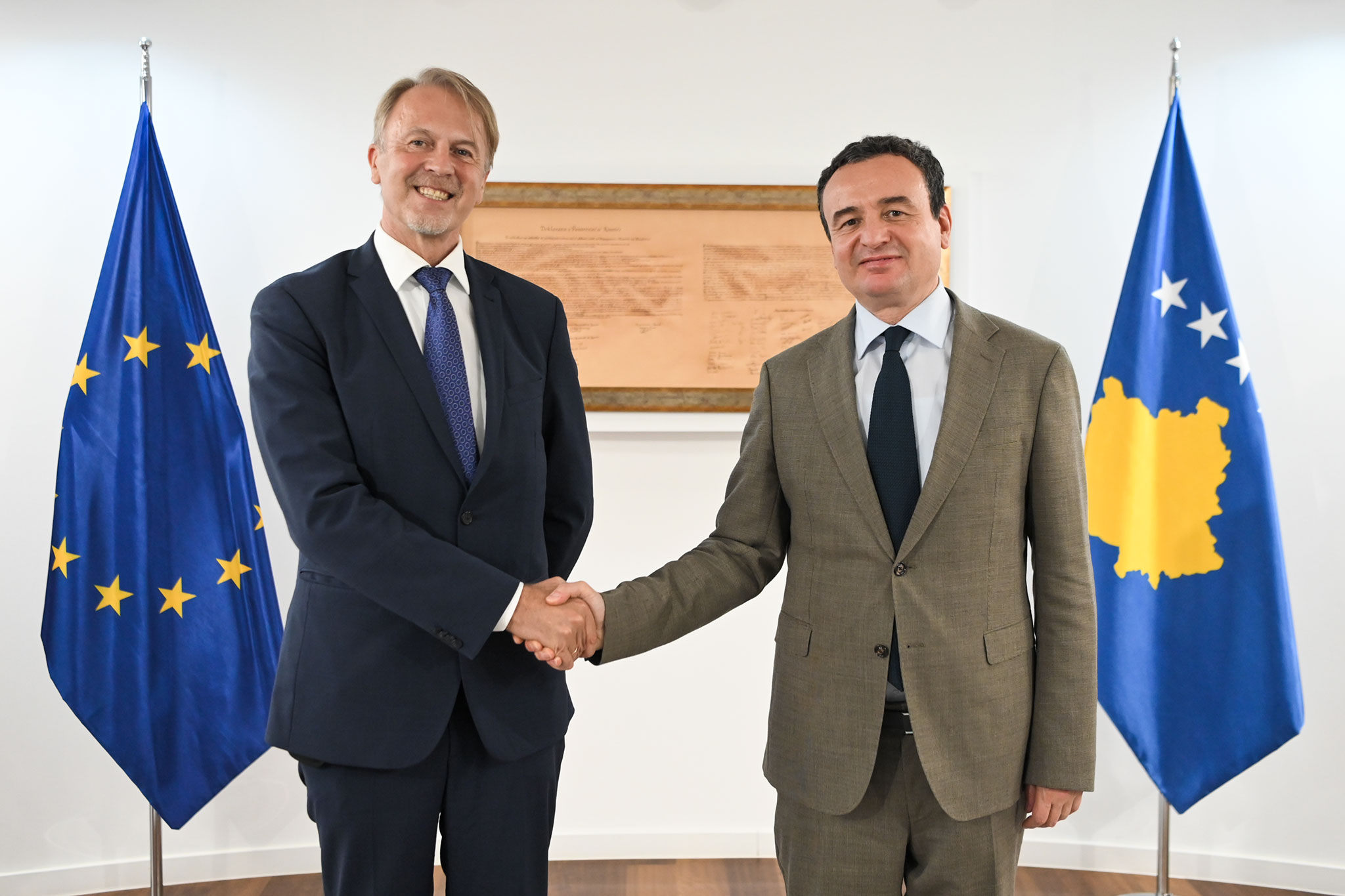 Kurti dhe Orav flasin për bashkëpunimin Kosovë-BE