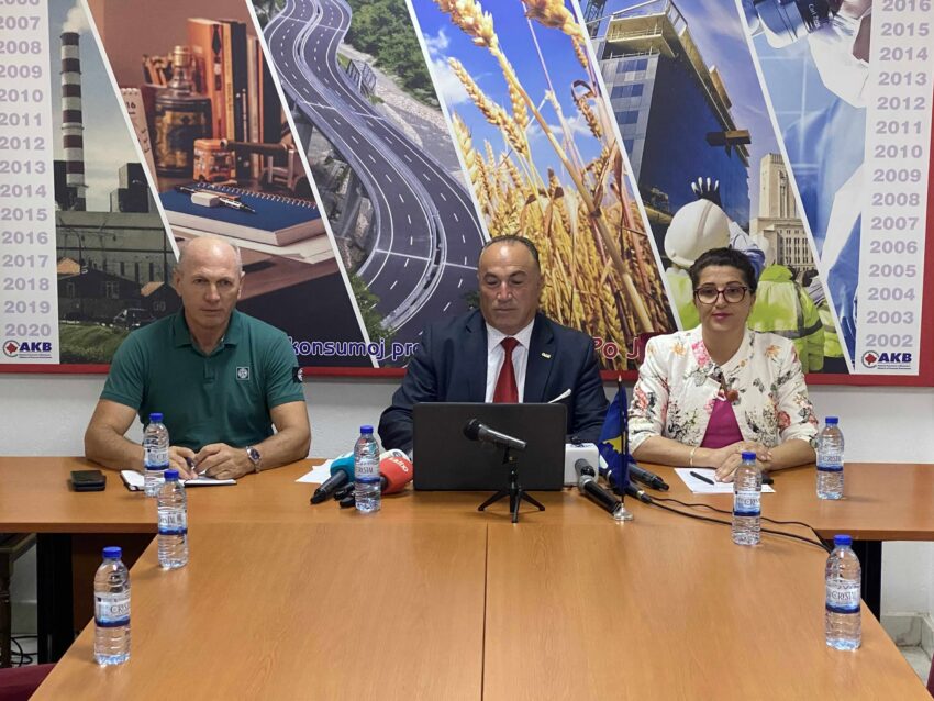 AKB: Iu ndërpre rryma 200 kompanive me mbi 10 mijë punëtorë, dëme shumëmilionëshe