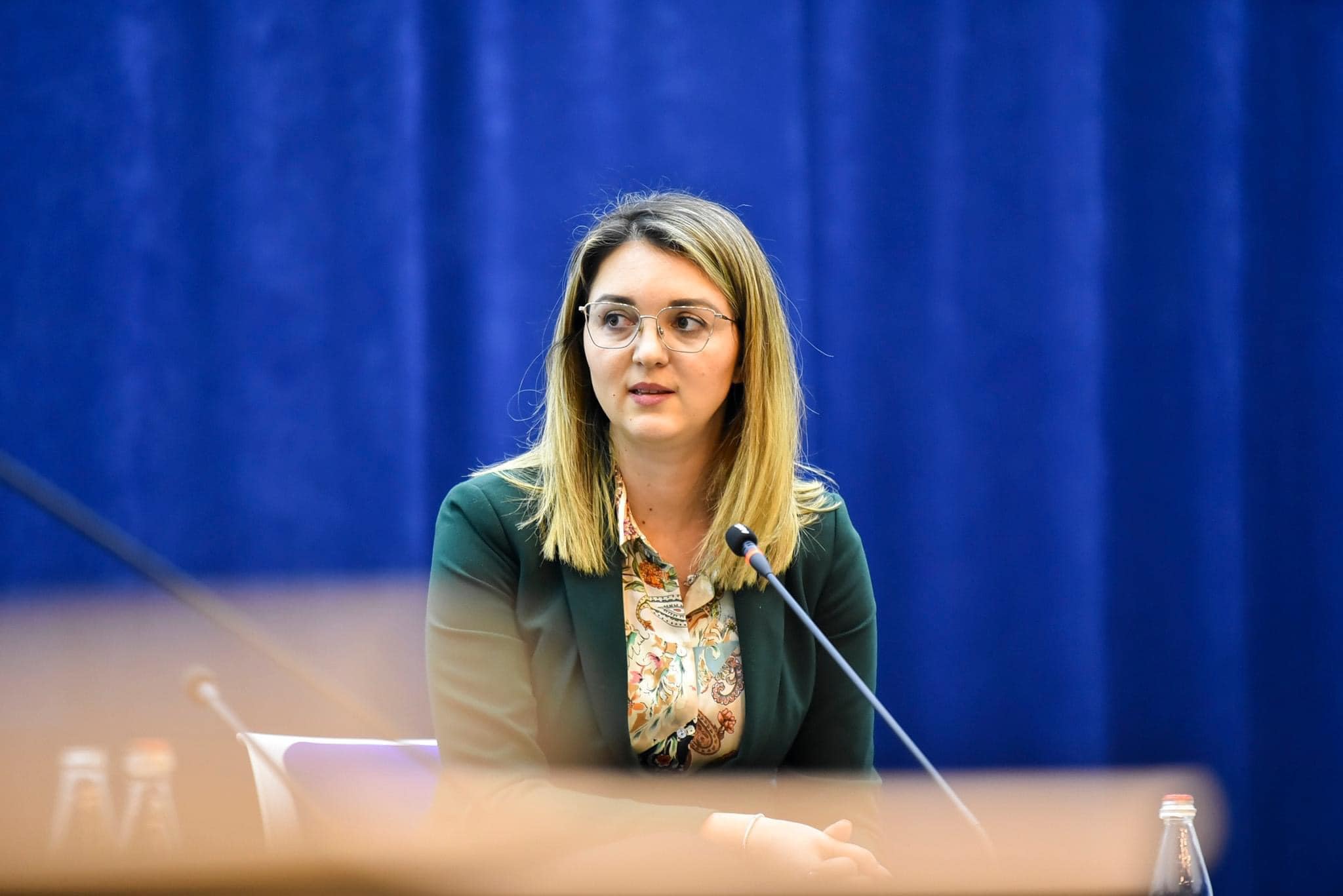 Kryeziu-Hyseni: Duhet t’i kthehemi votimit të hapur