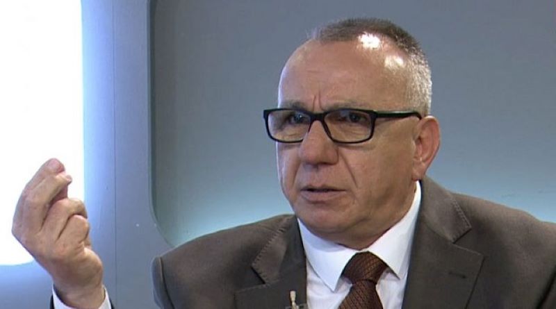 Hasani: Besoj se ish-krerët e UÇK-së lirohen, s’mund të vlejnë për Specialen dëshmitë e Nazim Bllacës e Xhafer Shatrit më shumë se të Clarkut