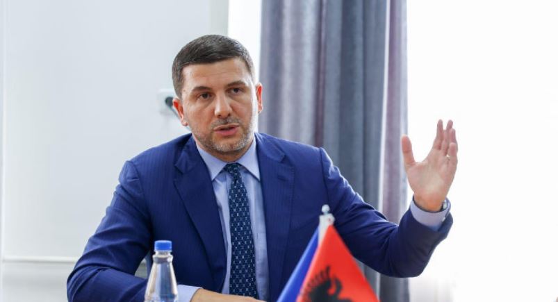 Vrasja e trefishtë në Gjilan, Krasniqi: Institucionet të veprojnë shpejt