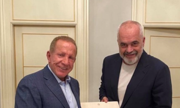 Përveç ministrave, edhe Behgjet Pacolli te mbledhja e Ramës në Kryeministri