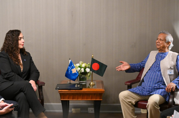 Osmani takon kryeministrin e Bangladeshit, flasin për forcimin e marrëdhënieve mes dy shteteve