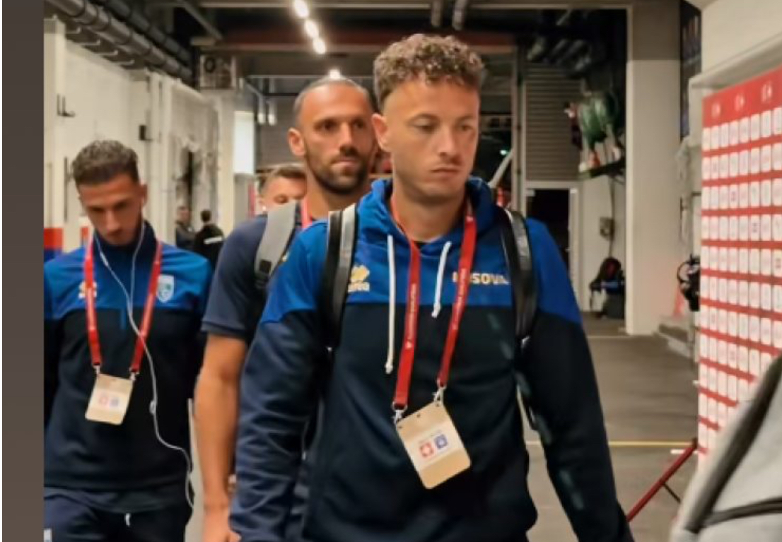 Kosova arrin në Bazel për përballjen me Zvicrën(Pamje)
