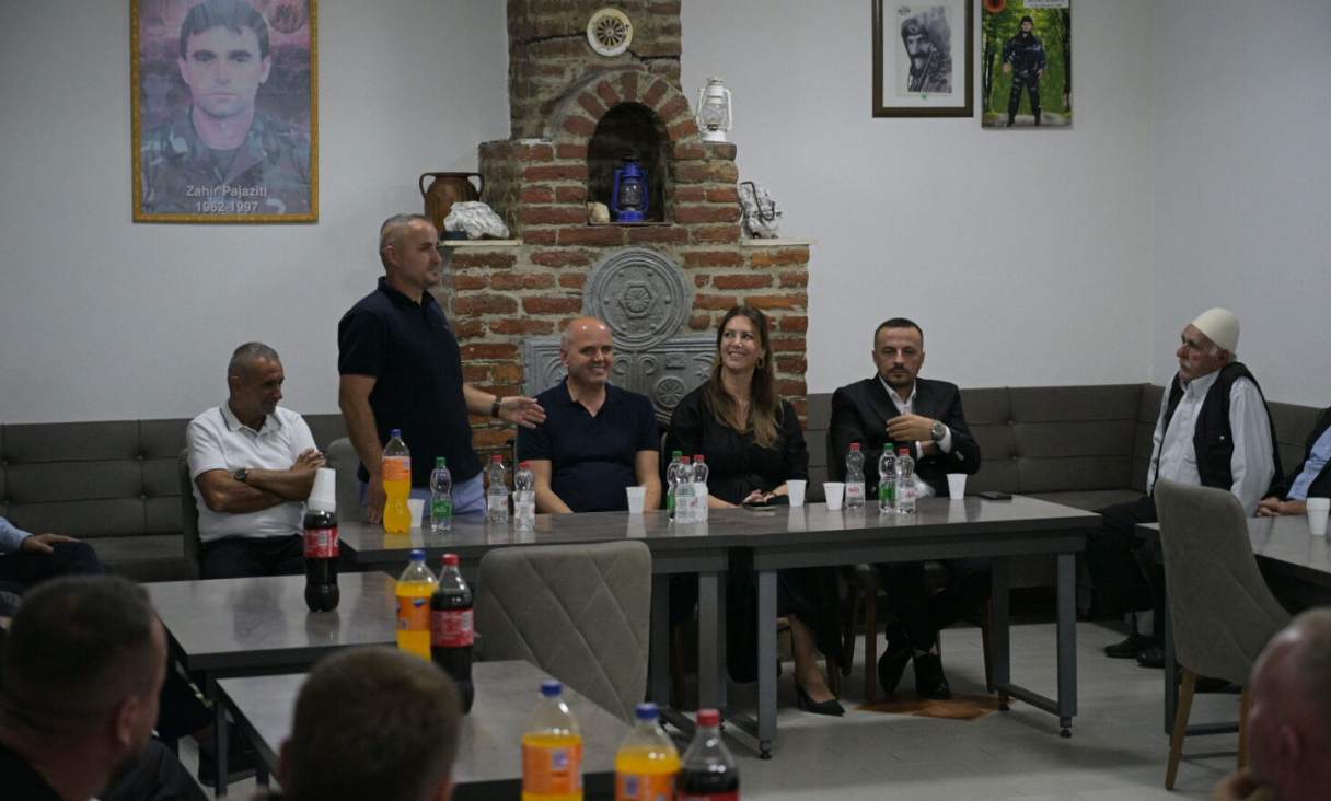 Hyseni: Llapashtica e vendosur për t’i ndëshkuar politikisht ata që injoruan kërkesat e tyre