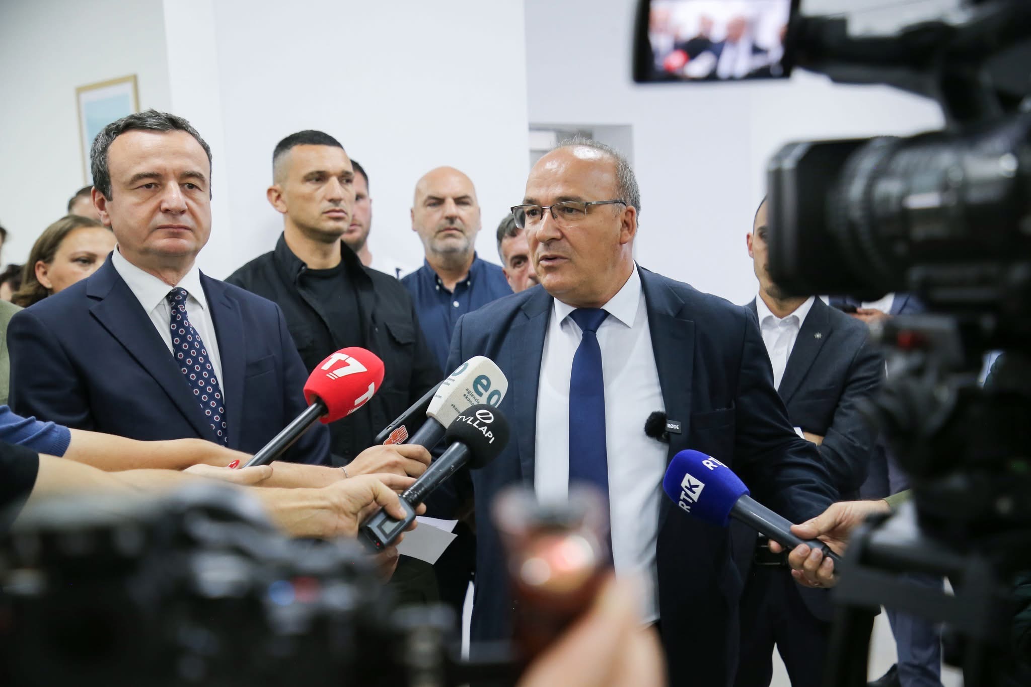 Nesër mbahen homazhe në nderim të Heroit të Kombit, Zahir Pajaziti pjesëmarrës edhe Kurti e Qeku