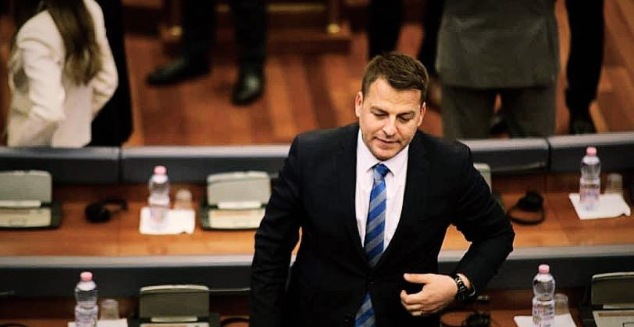 Zi në familjen e deputetit Armend Muja, vdes babai i tij