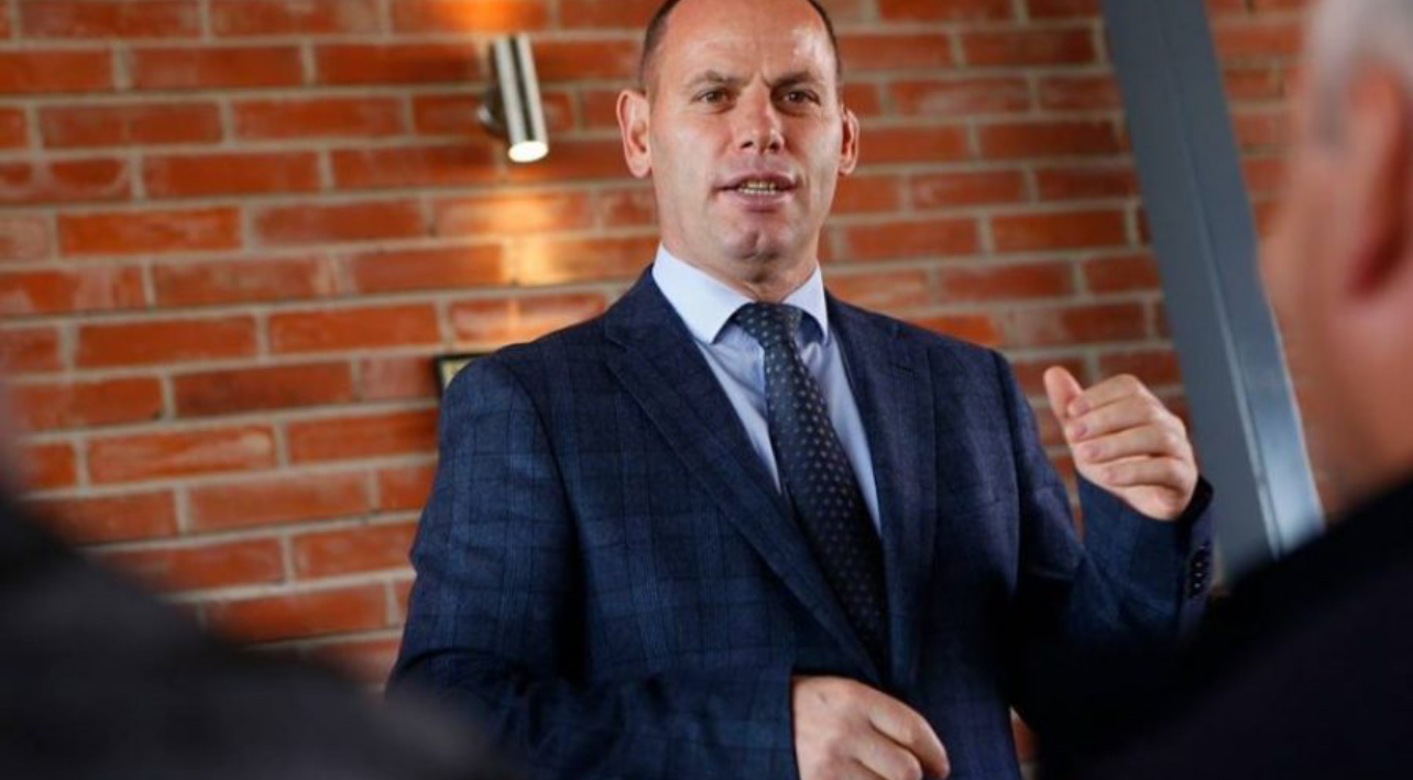 Lladrovci: Nëse shpallen zgjedhjet nesër, hyj menjëherë në to