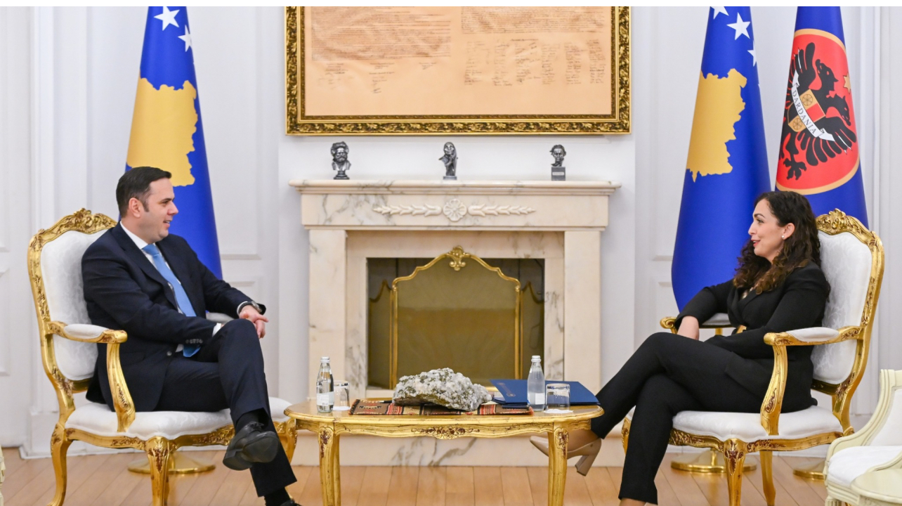 Osmani takohet me Abdixhikun, flasin për zhvillimet e fundit