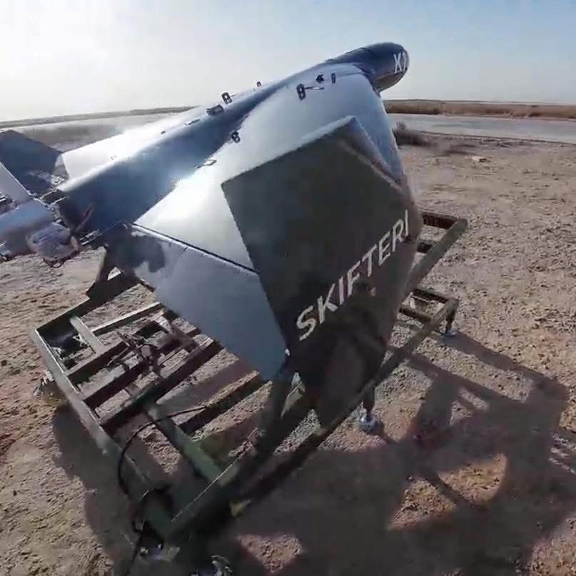 Gjeniu shqiptar 23 vjeçar, që krijoi “Air Kosova” tash ka krijuar dronin ushtarak