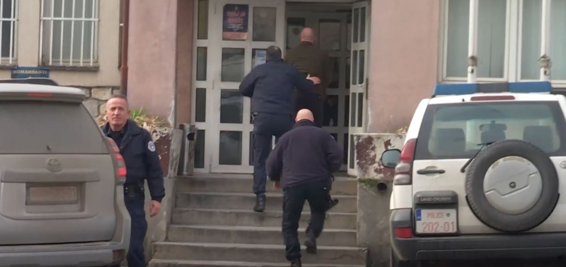 Sonte “në fllad” 109 të ndaluarit, veç një klasë i shpëtoi hajnisë së votave në Prizren (VIDEO)