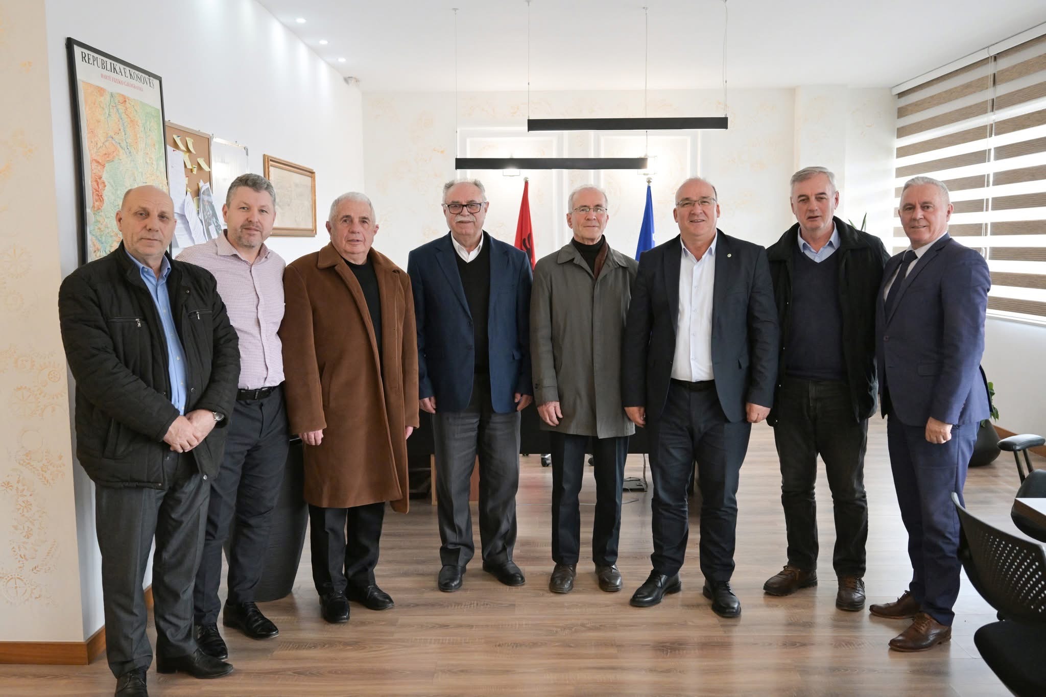 Shpejtim Bulliqi priti në takim Hydajet Hysenin dhe përfaqësues të Shoqatës së ish-të burgosurve politikë