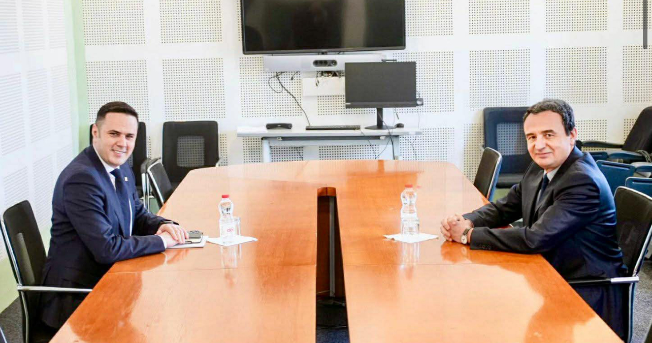 Kurti takohet sërish me Abdixhikun për çështjen e presidentit